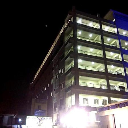 Hotel Santoshi Hometel Raichur Экстерьер фото